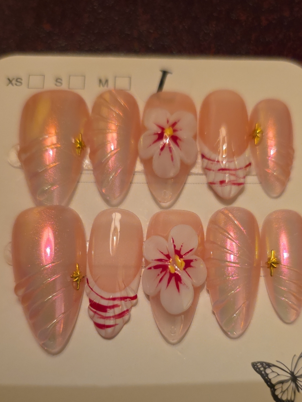 Pink Pearl Floral Press-On Nails - Size Large